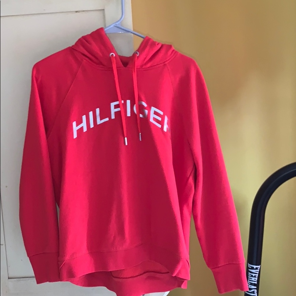 Tommy Hilfiger red sweatshirt